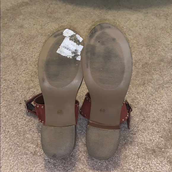 Steve Madden Gila studded sandals - Picture 5 of 7